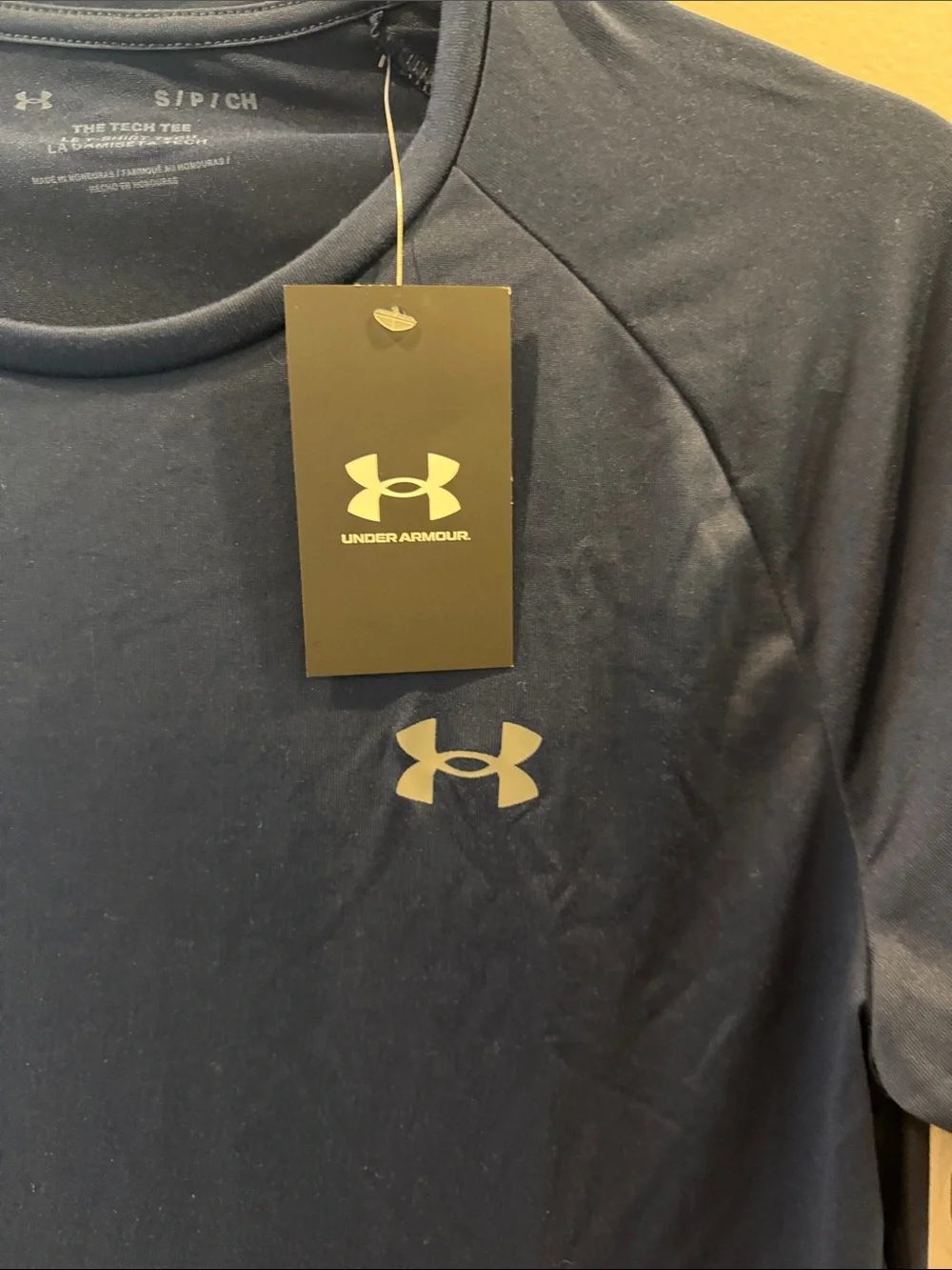 Under Armour Men’s Navy Short Sleeve Performance Tee